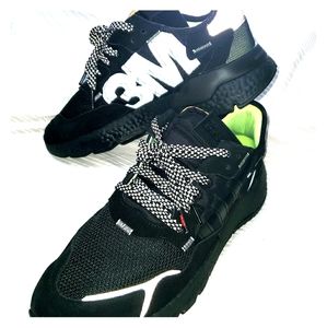 Adidas night jogger 3M like new